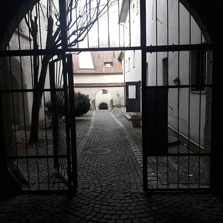 Apartment 10 Zentrum Mit 2 Betten Bestrooms Eu *