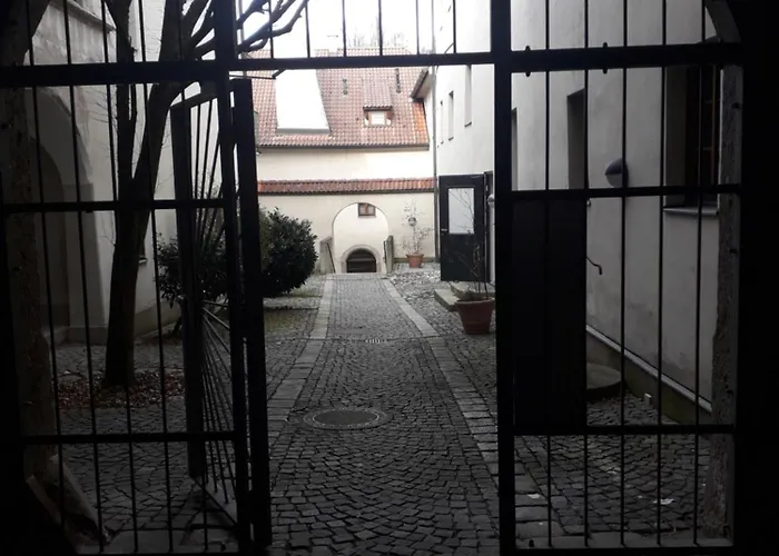 Apartment 10 Zentrum Mit 2 Betten Bestrooms Eu *